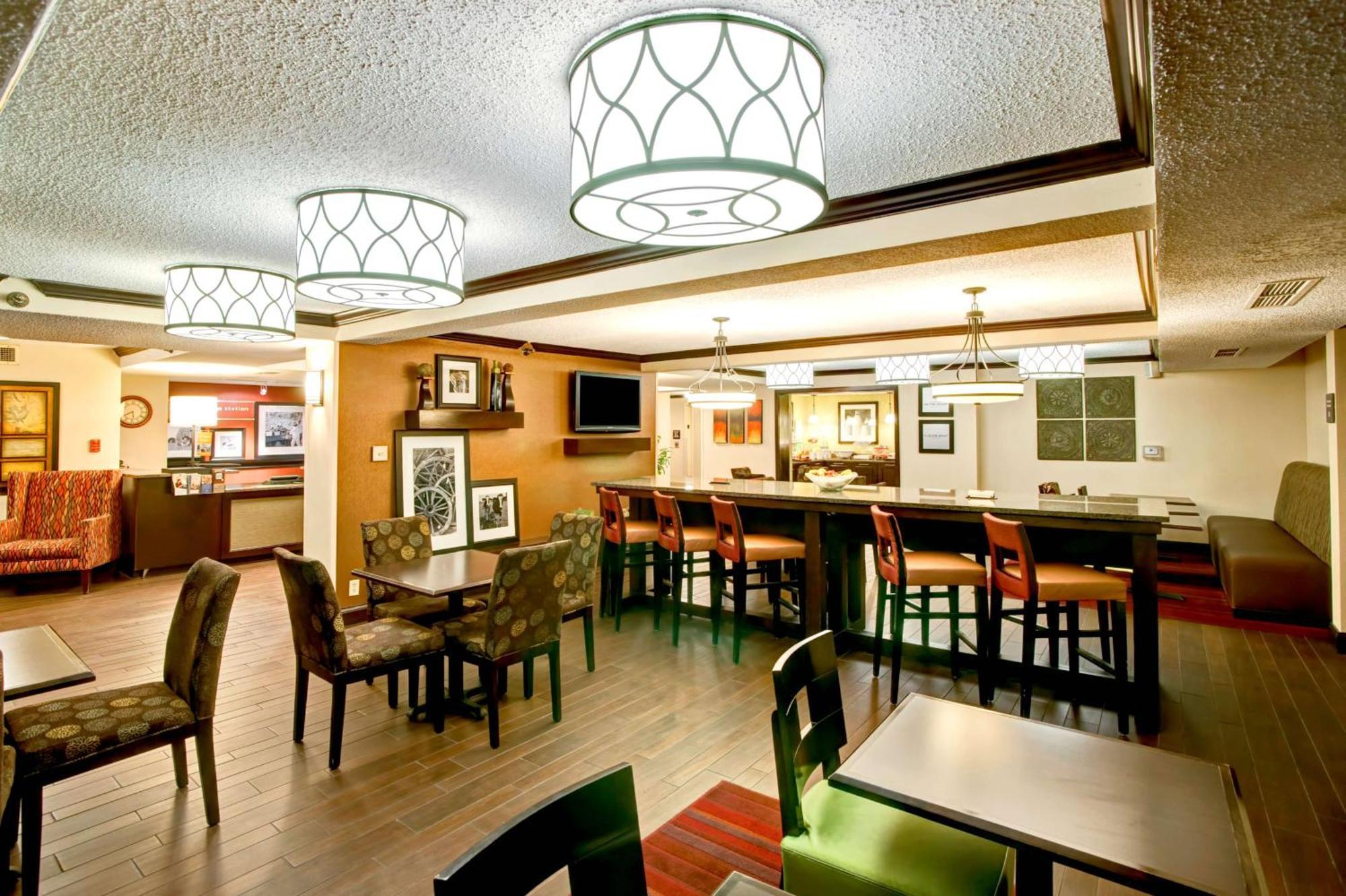 Hampton Inn College Station-Near Texas A&M University Zewnętrze zdjęcie